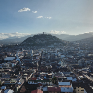 “Desplanificación urbana”: las prioridades en el uso del suelo del nuevo Ecuador